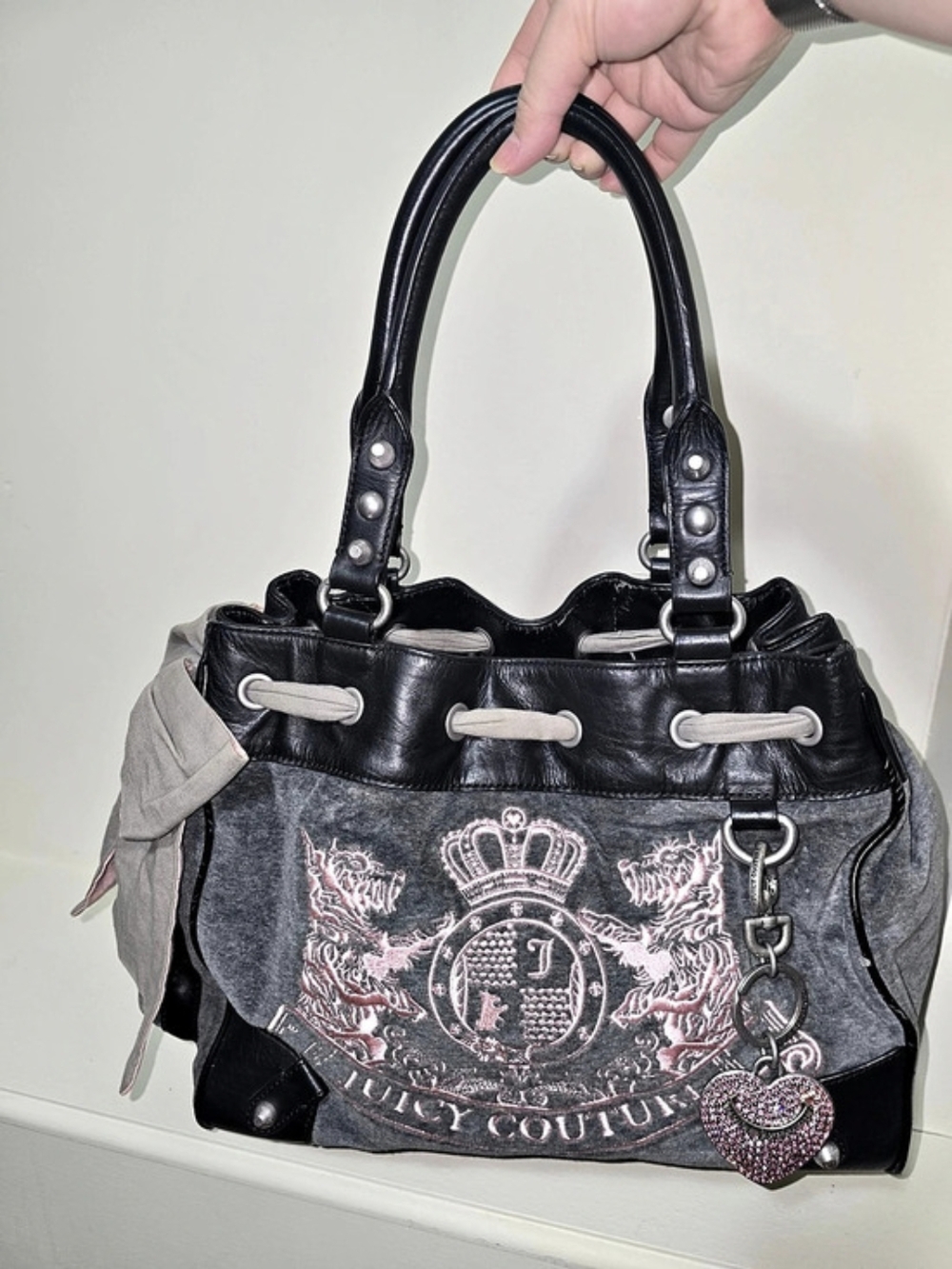 Juicy Couture Daydreamer Shoulder Bag Grey Velour Pink Crest Heart Charm